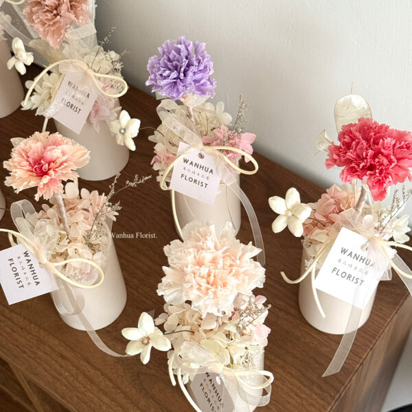 Ｍom 永生康乃馨 珍珠小桌花 (宅配免運)