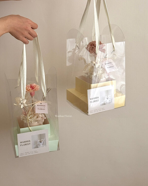 Ｍom 永生康乃馨 珍珠小桌花 (宅配免運)