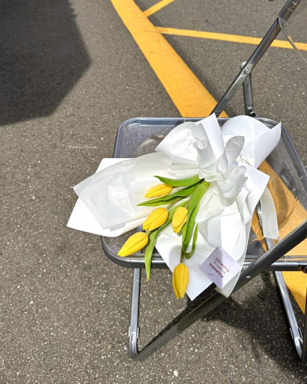 奶酪雪糕-5支鬱金香花束s