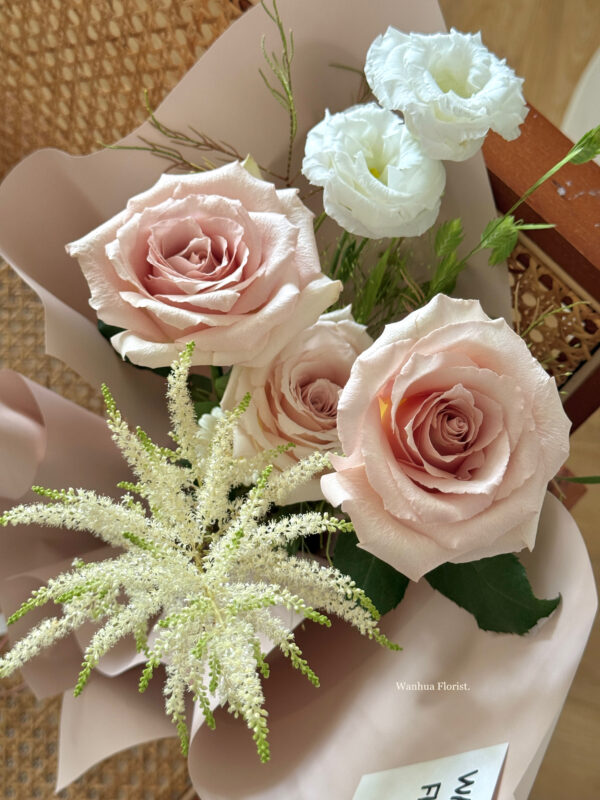 214情人節-3朵進口玫瑰綜合花束 m / L 4色可選