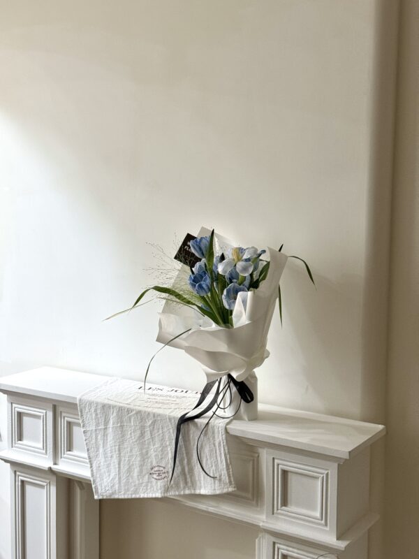 韓式單一鬱金香基礎花束-單堂課程