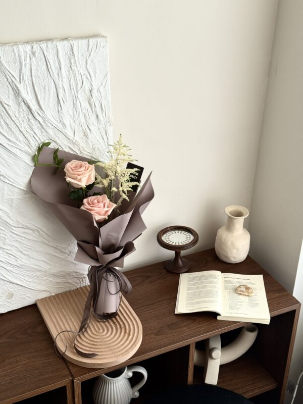 214情人節-2朵蜜桃淺粉浪漫綜合花束s