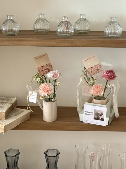 Ｍom-康乃馨寶石小桌花